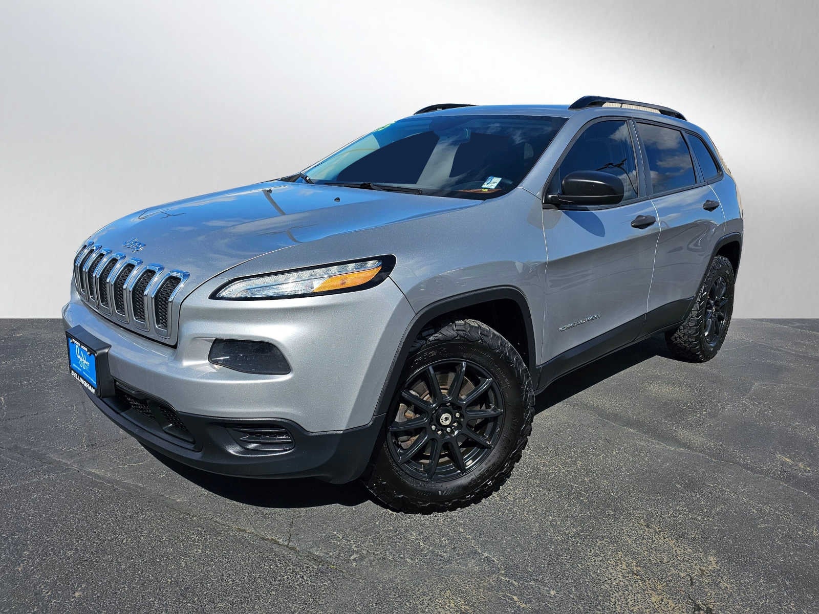 2015 Jeep Cherokee 4WD 4dr Sport